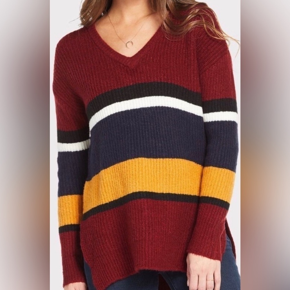 Stitches and Stripes Oversized Striped Beach V-Neck Size Medium